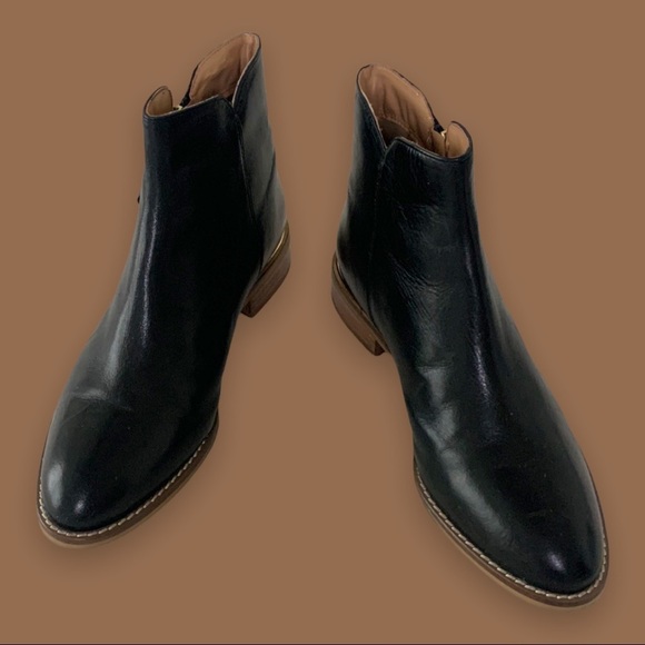 CREVO Ankle Boots Eileen Black Leather Classic Fall Staple, Size 6.5 - Picture 2 of 16